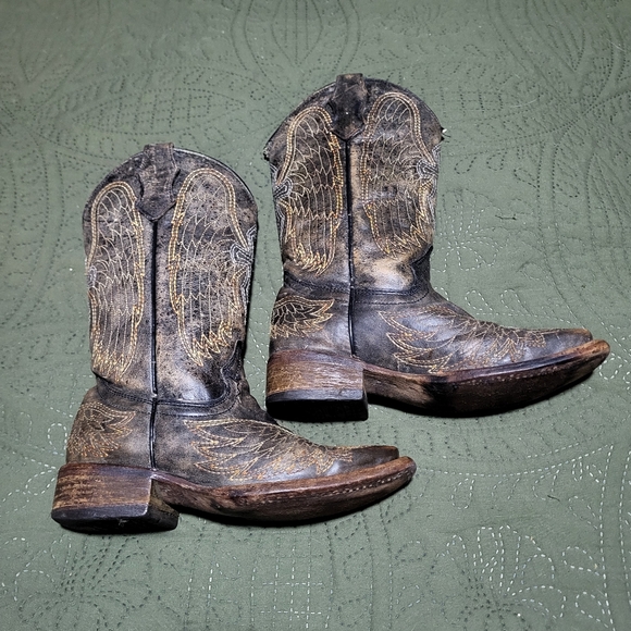 CORRAL Girls Western Cowboy Boots Size 2.5 Square Toe Wings and Cross Embroidery - Picture 3 of 9